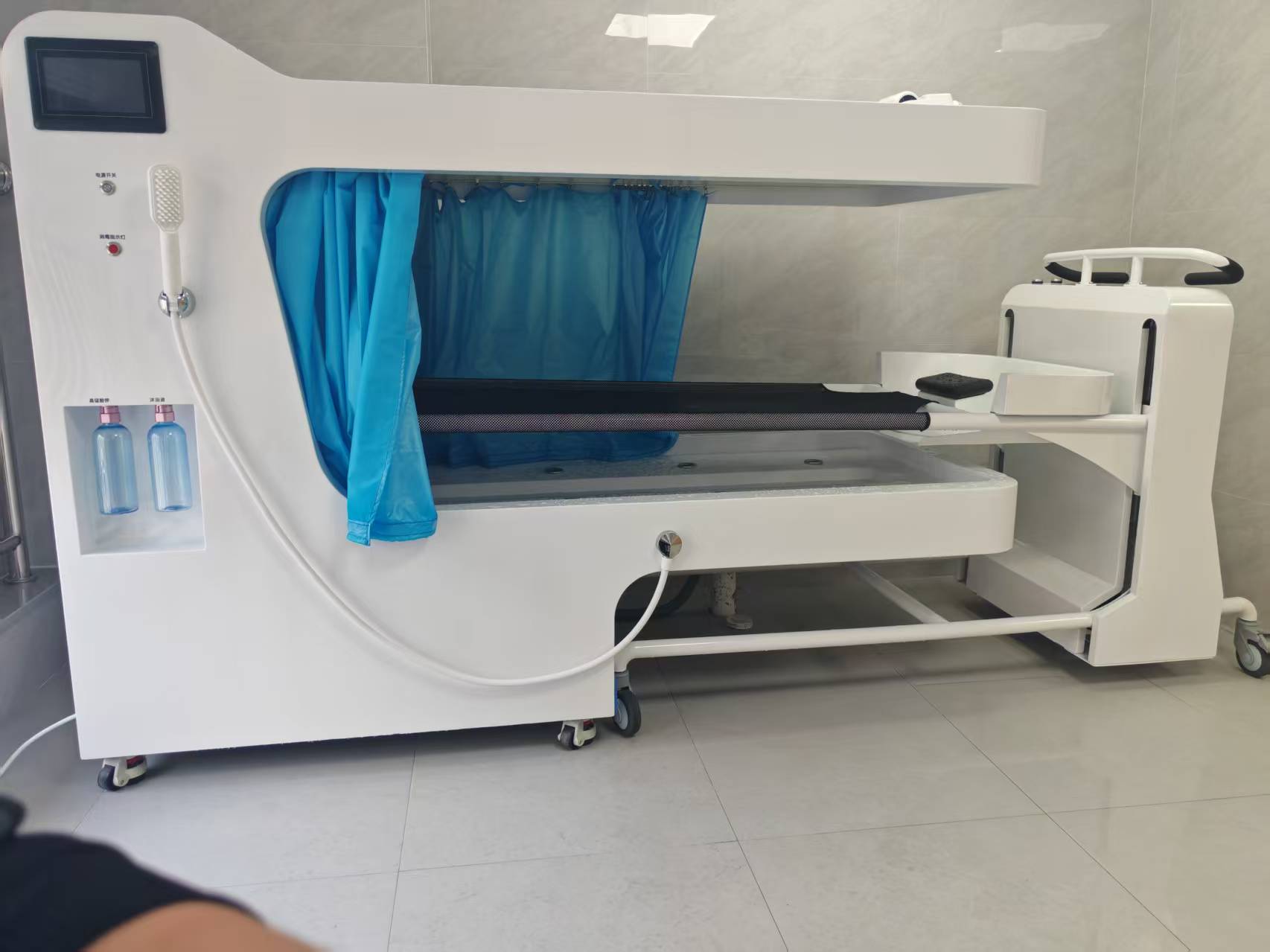 全自动洗澡机安装